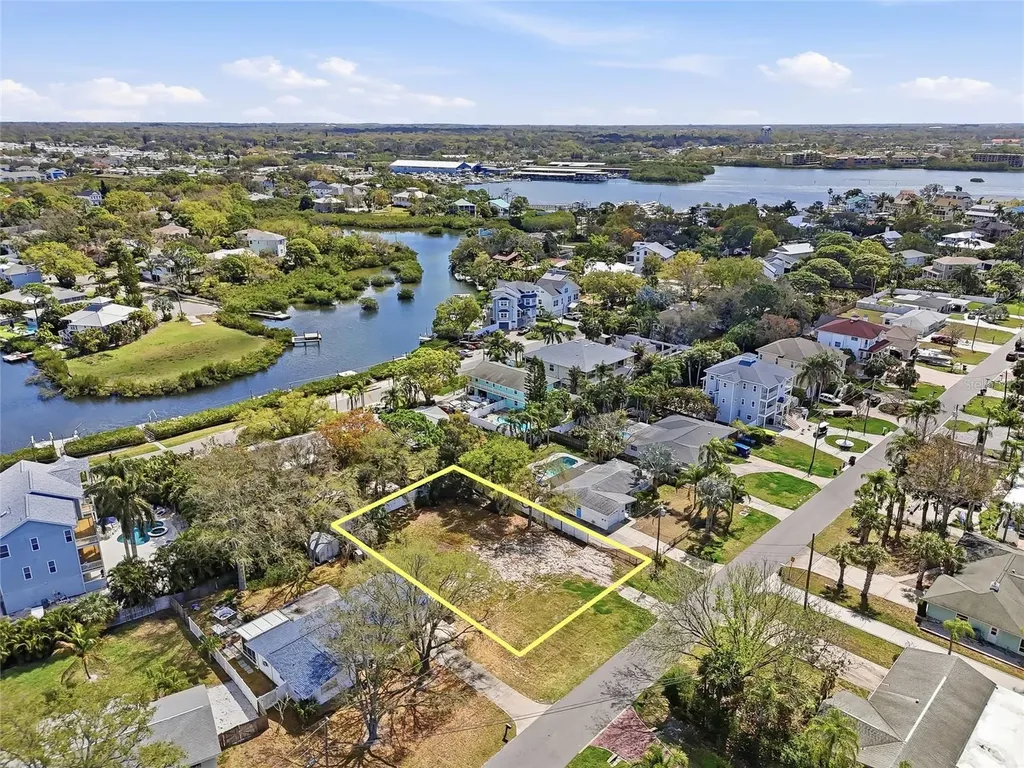 216 Shore Drive Palm Harbor FL 34683