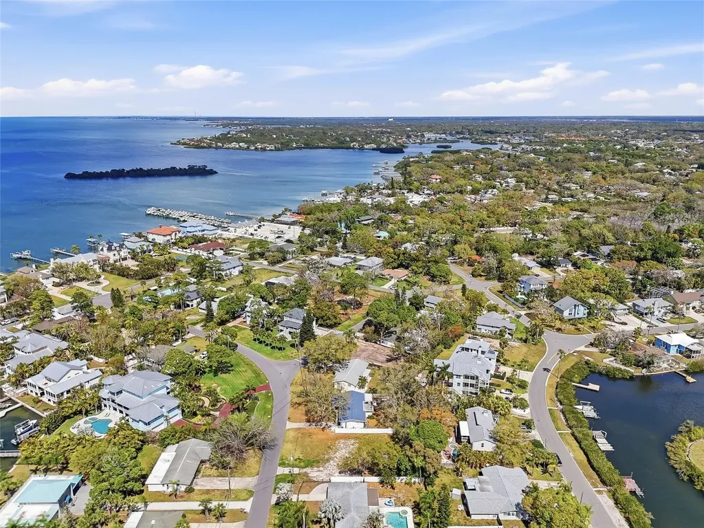 216 Shore Drive Palm Harbor FL 34683