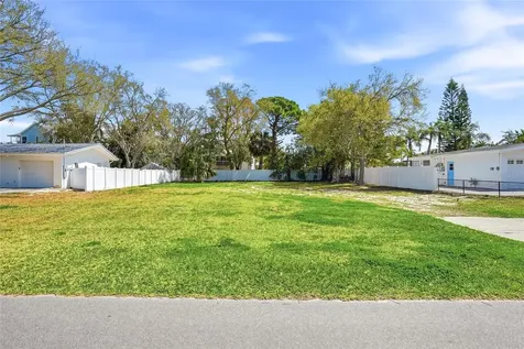 216 Shore Drive Palm Harbor FL 34683
