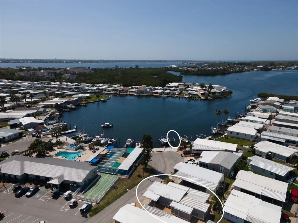 2812 14th Street W Palmetto FL 34221