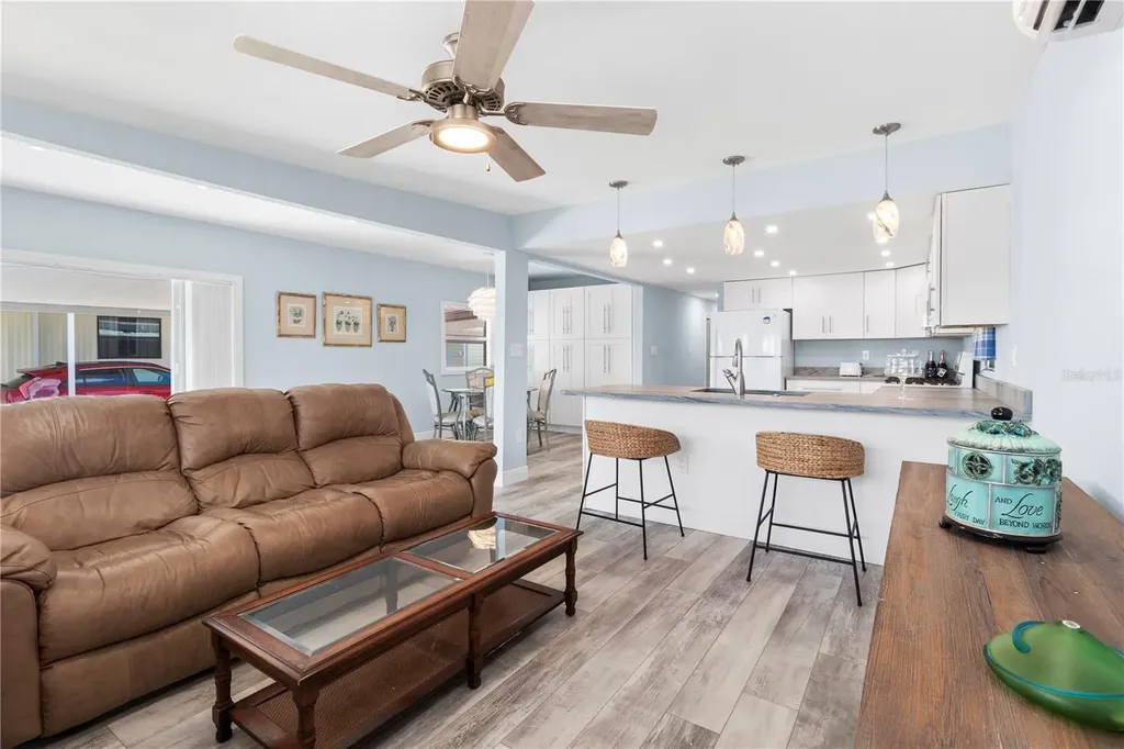 2812 14th Street W Palmetto FL 34221