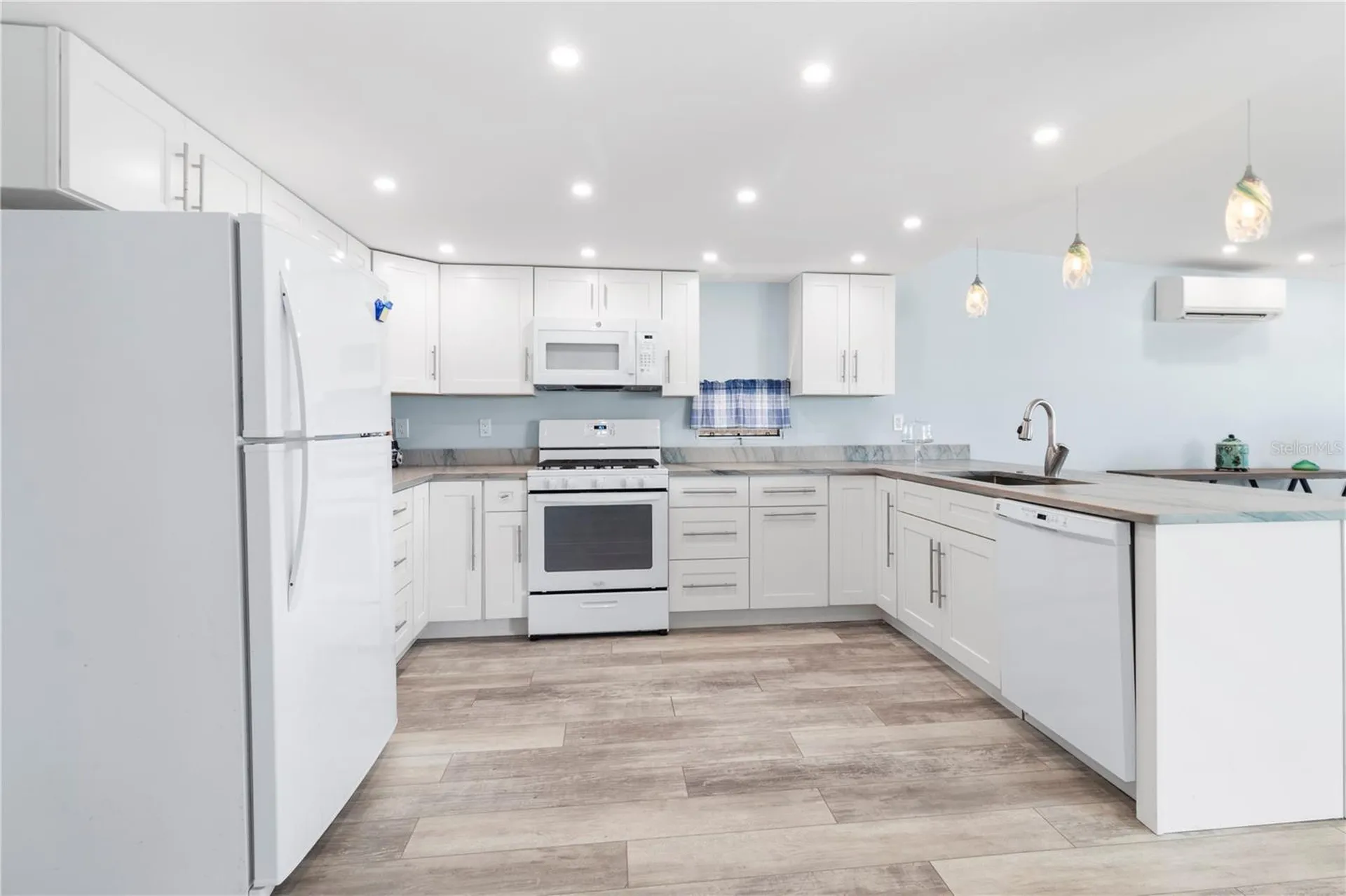 2812 14th Street W Palmetto FL 34221