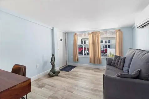 2812 14th Street W Palmetto FL 34221