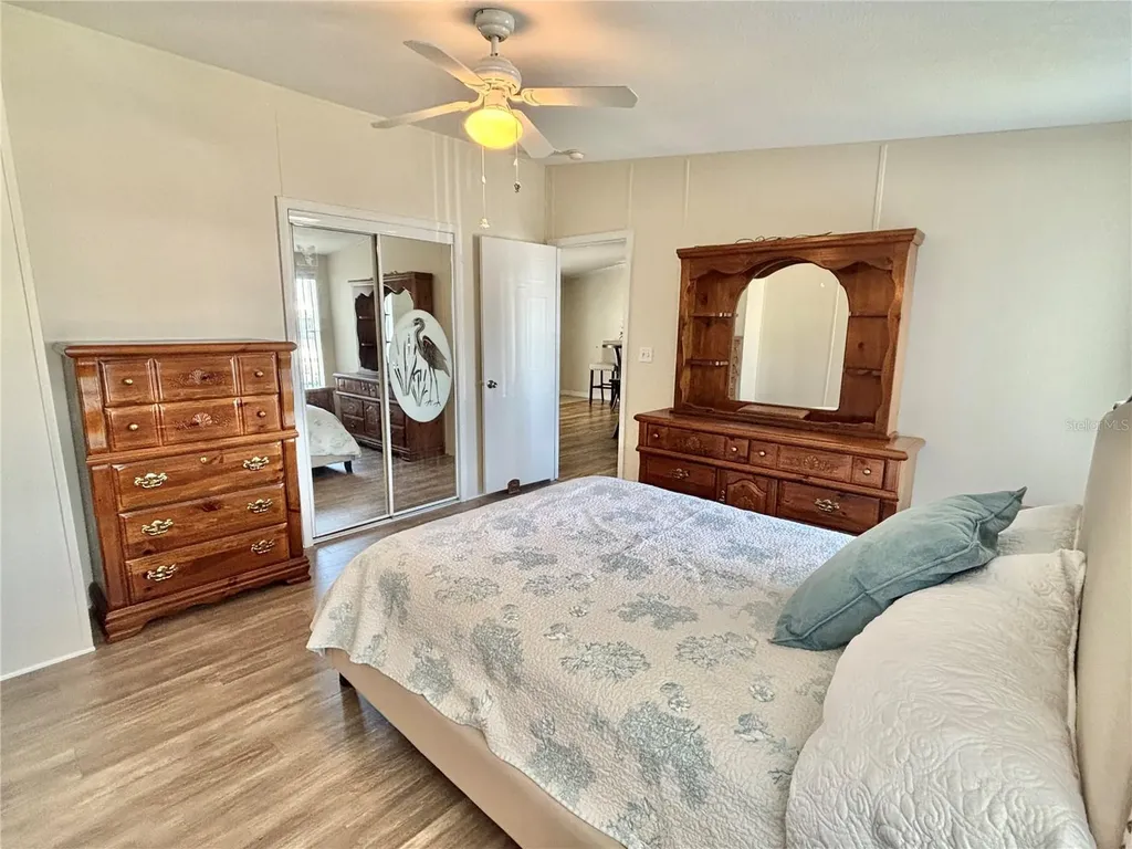 136 Americana Court NE St Petersburg FL 33702