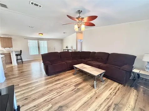 136 Americana Court NE St Petersburg FL 33702