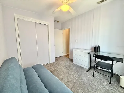136 Americana Court NE St Petersburg FL 33702