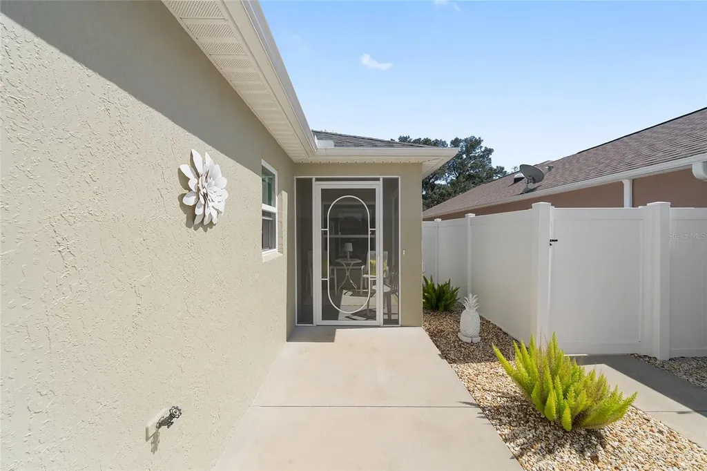 16673 SE 92nd Stokes Court The Villages FL 32162