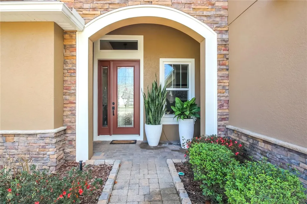 138 Old Moss Circle Deland FL 32724