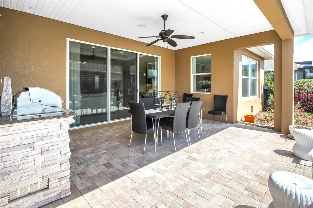 138 Old Moss Circle Deland FL 32724