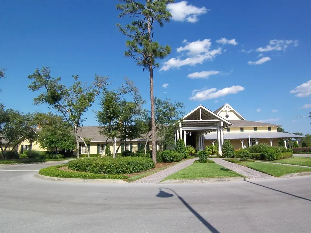 138 Old Moss Circle Deland FL 32724