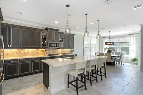 138 Old Moss Circle Deland FL 32724