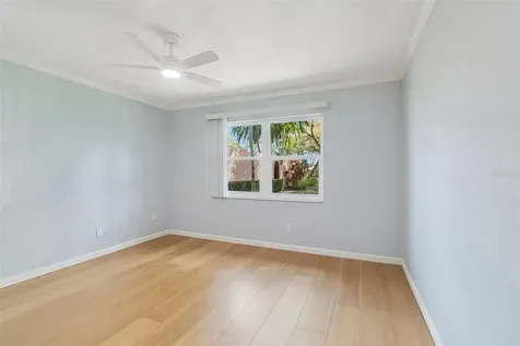 9785 86th Avenue Seminole FL 33777