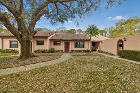 9785 86th Avenue Seminole FL 33777