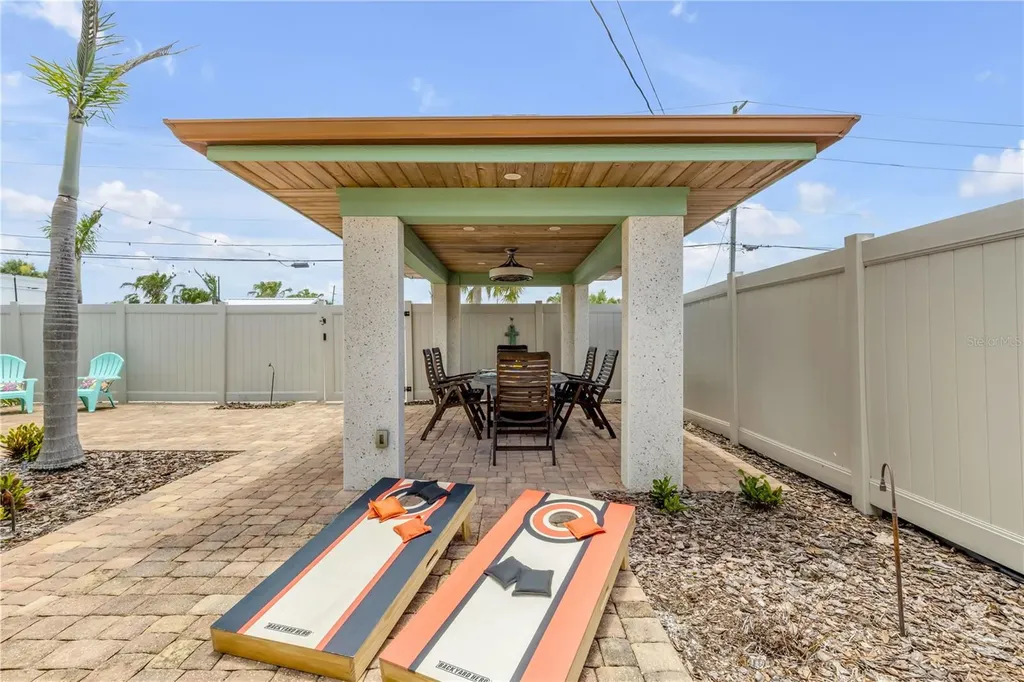 472 N Causeway New Smyrna Beach FL 32169