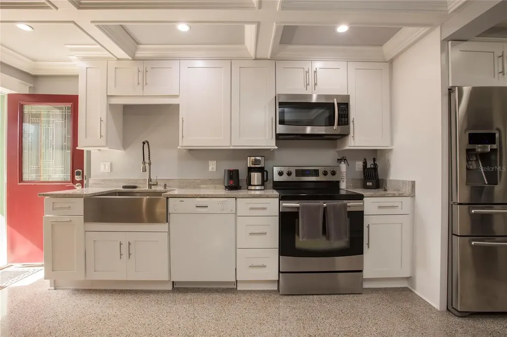 472 N Causeway New Smyrna Beach FL 32169