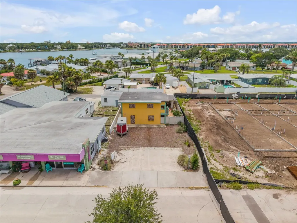 472 N Causeway New Smyrna Beach FL 32169