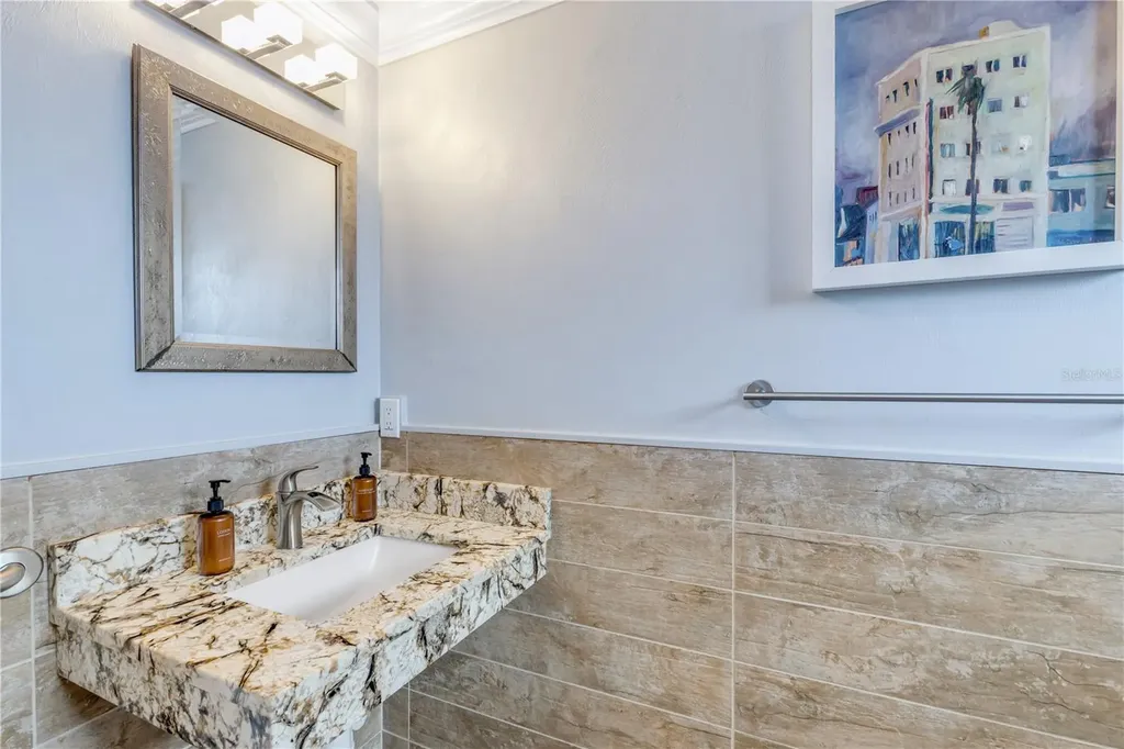 472 N Causeway New Smyrna Beach FL 32169