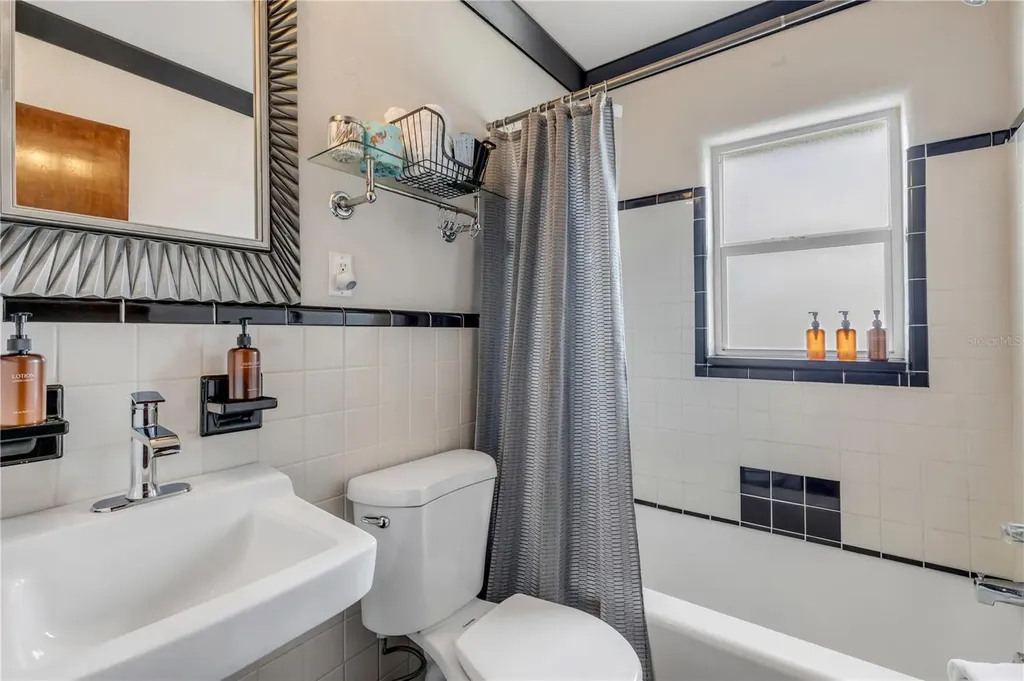 472 N Causeway New Smyrna Beach FL 32169