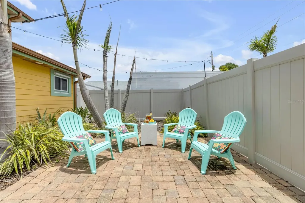 472 N Causeway New Smyrna Beach FL 32169