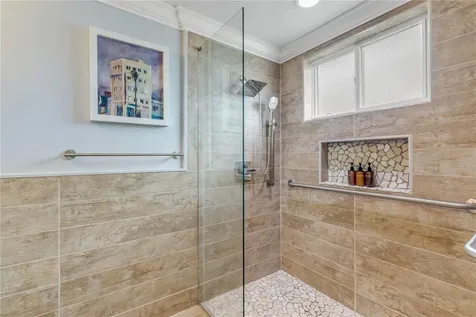 472 N Causeway New Smyrna Beach FL 32169