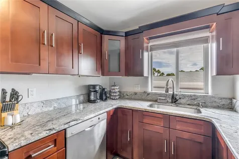 472 N Causeway New Smyrna Beach FL 32169