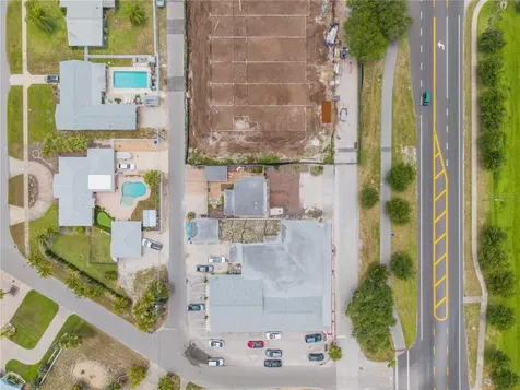 472 N Causeway New Smyrna Beach FL 32169