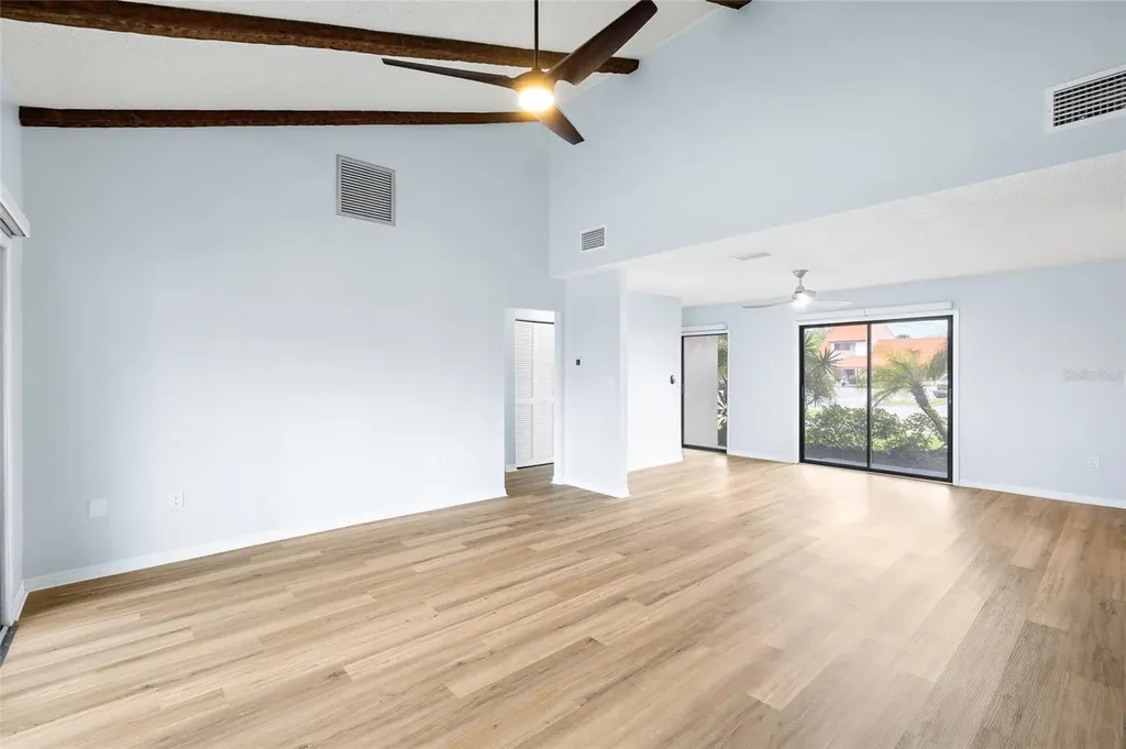 6535 Draw Lane Sarasota FL 34238