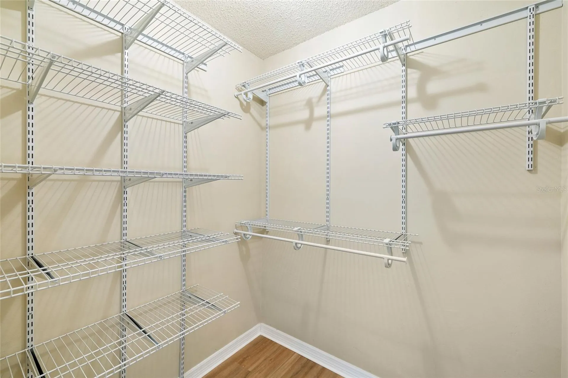 6535 Draw Lane Sarasota FL 34238