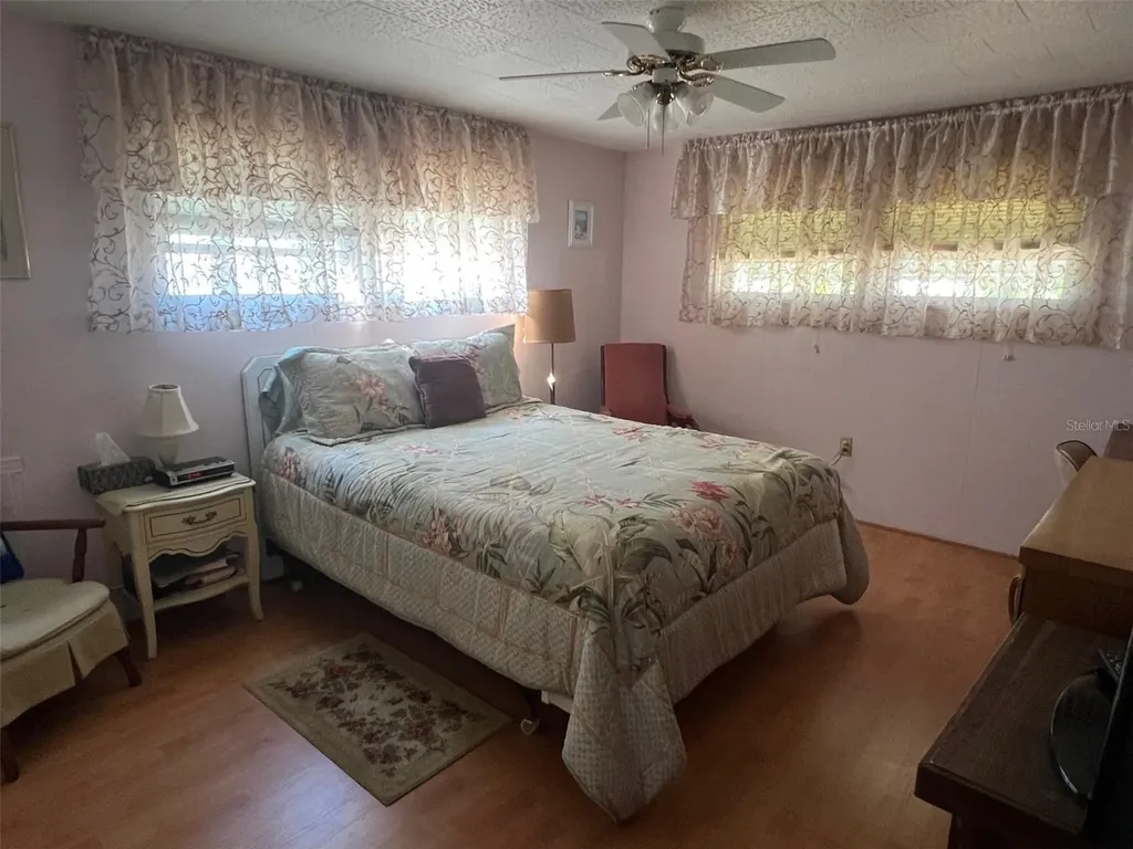 13225 101st Street Largo FL 33773