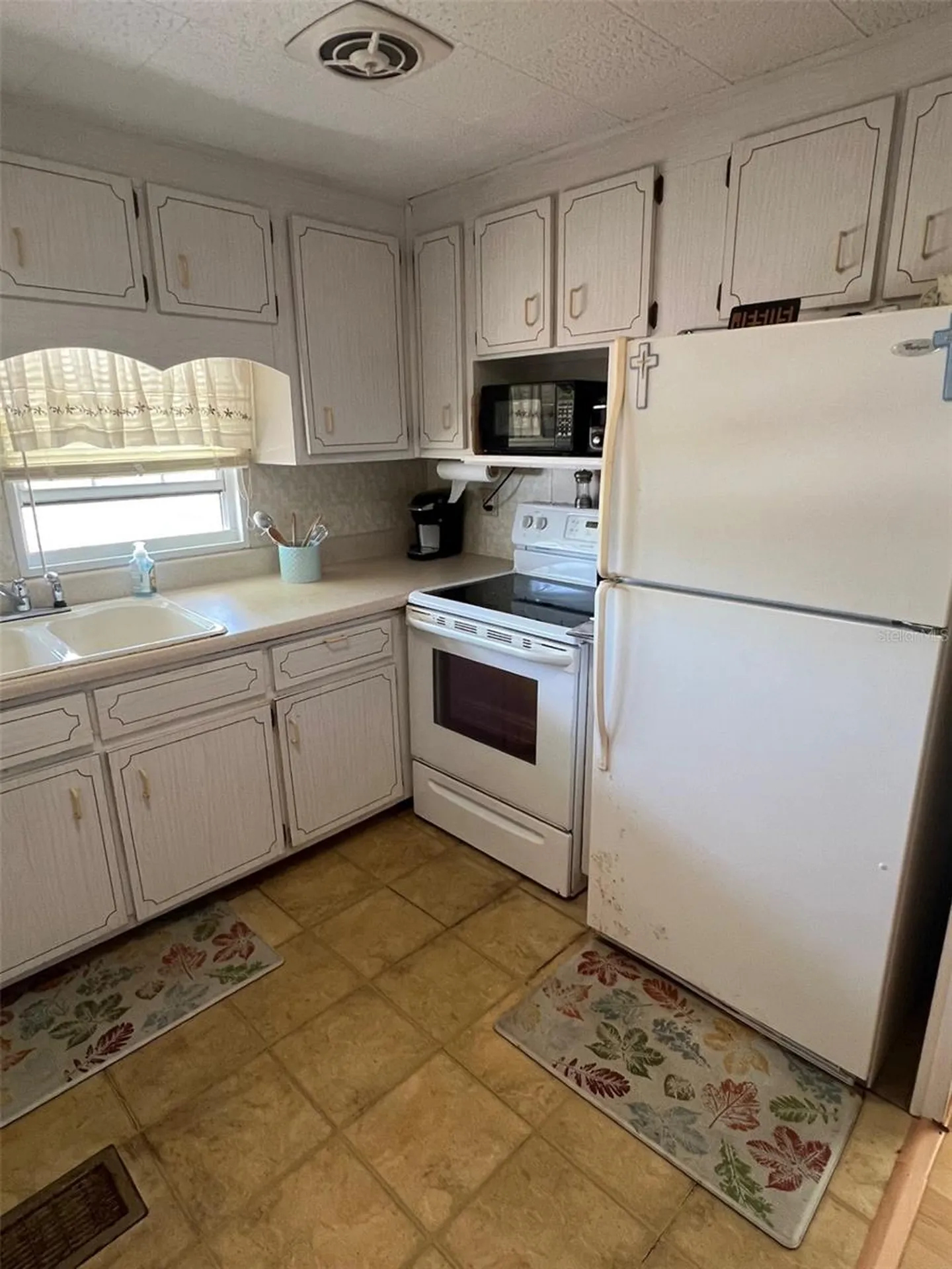 13225 101st Street Largo FL 33773