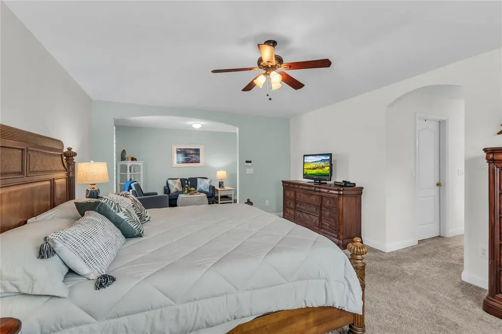503 Osprey Lakes Circle Chuluota FL 32766