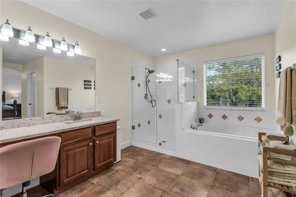 503 Osprey Lakes Circle Chuluota FL 32766