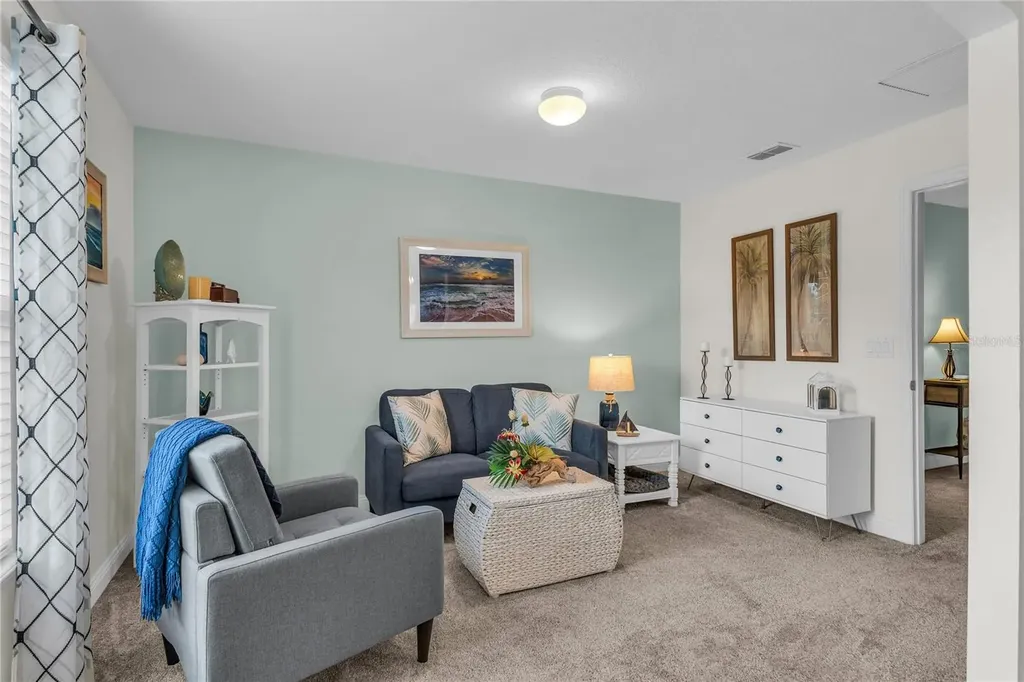 503 Osprey Lakes Circle Chuluota FL 32766