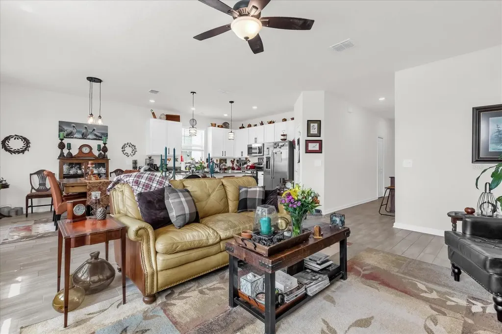 33655 Sky Blossom Circle Leesburg FL 34788