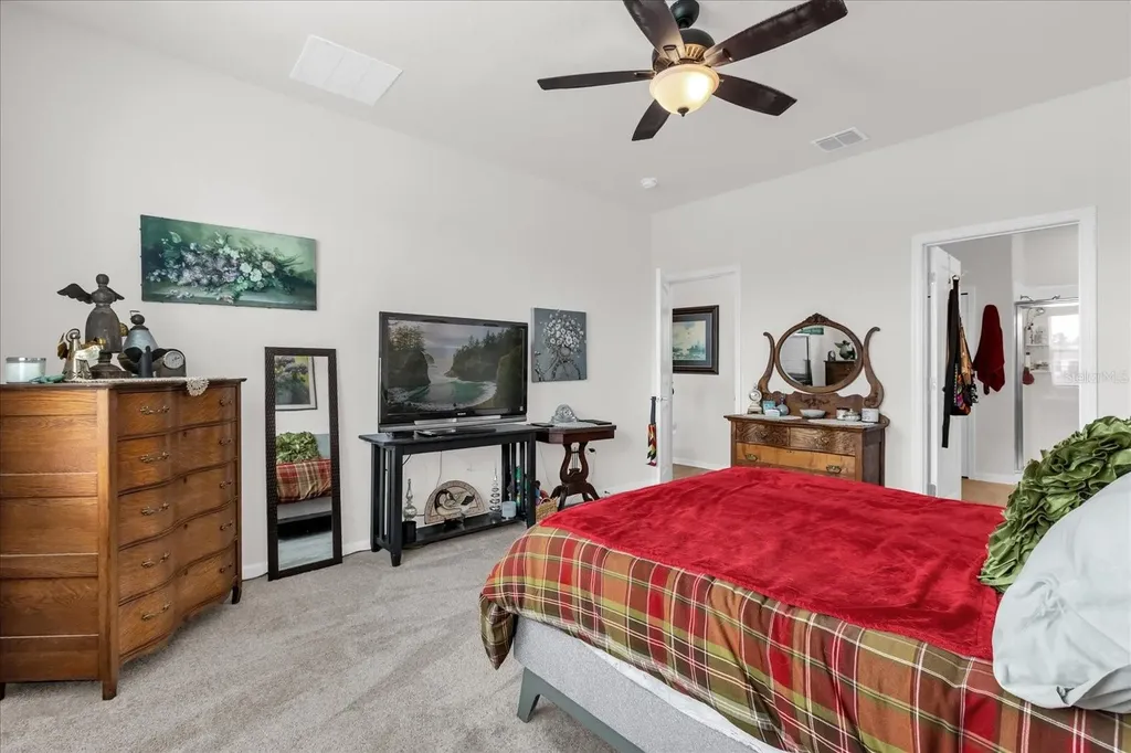 33655 Sky Blossom Circle Leesburg FL 34788
