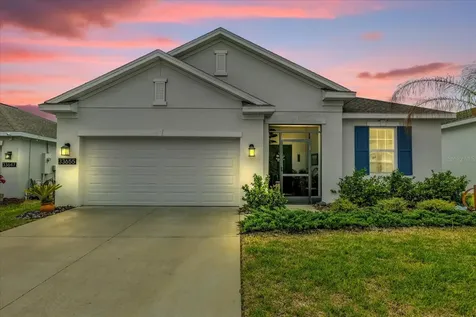 33655 Sky Blossom Circle Leesburg FL 34788