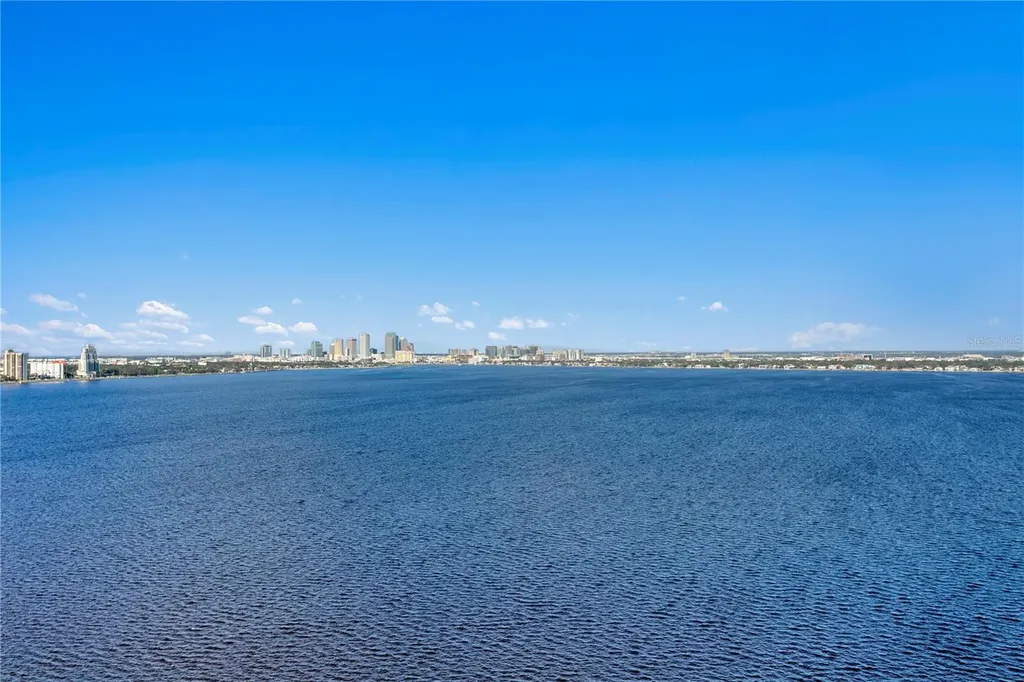 4201 Bayshore Boulevard Tampa FL 33611