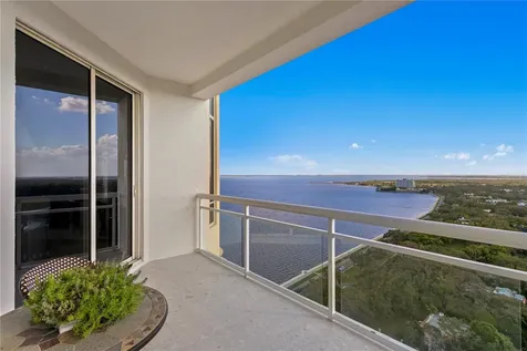 4201 Bayshore Boulevard Tampa FL 33611
