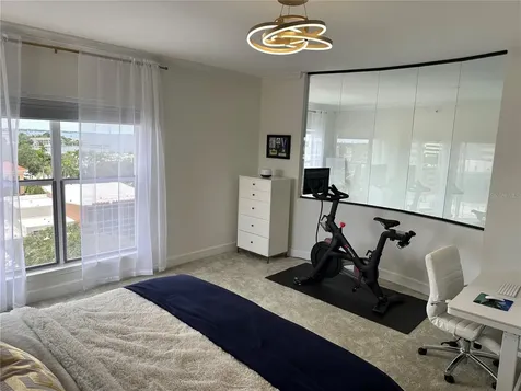808 3rd Avenue W Bradenton FL 34205
