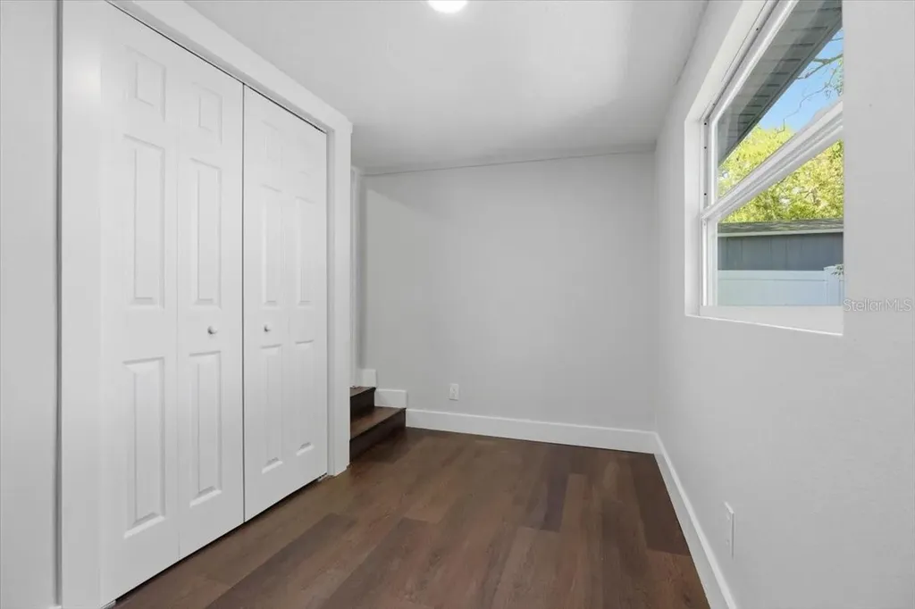 1144 New York Avenue Dunedin FL 34698
