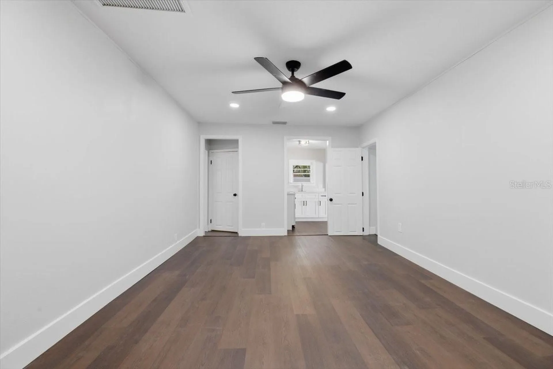 1144 New York Avenue Dunedin FL 34698
