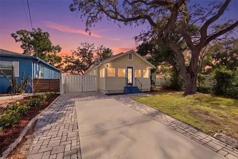 106 W Crest Avenue Tampa FL 33603