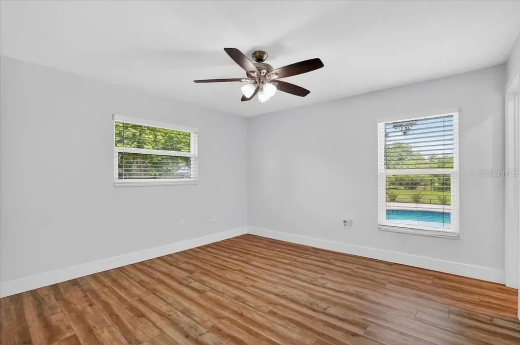 4230 Shady Oaks Court Sarasota FL 34233