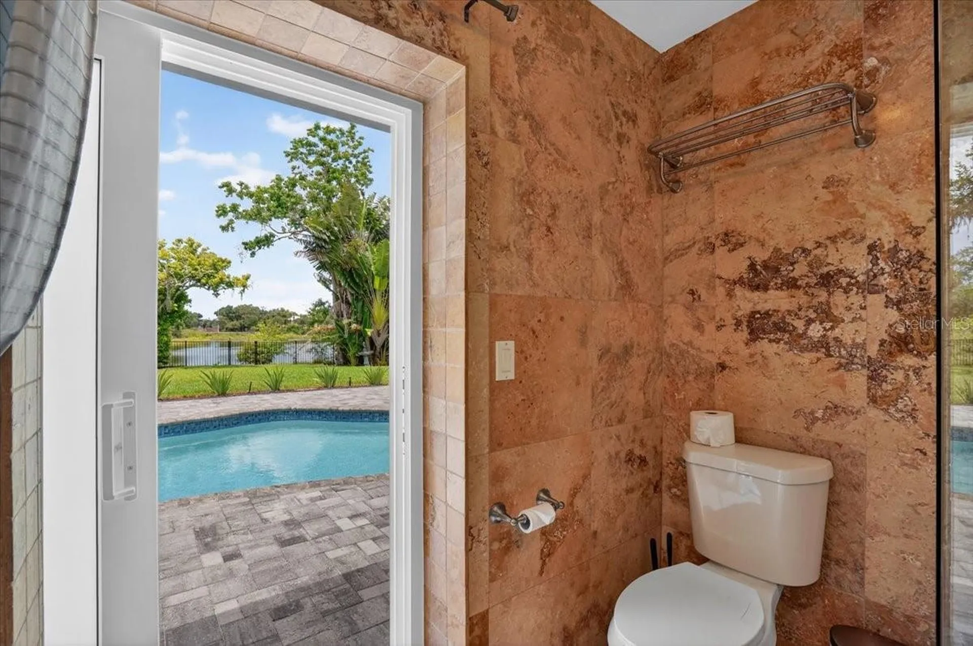 4230 Shady Oaks Court Sarasota FL 34233
