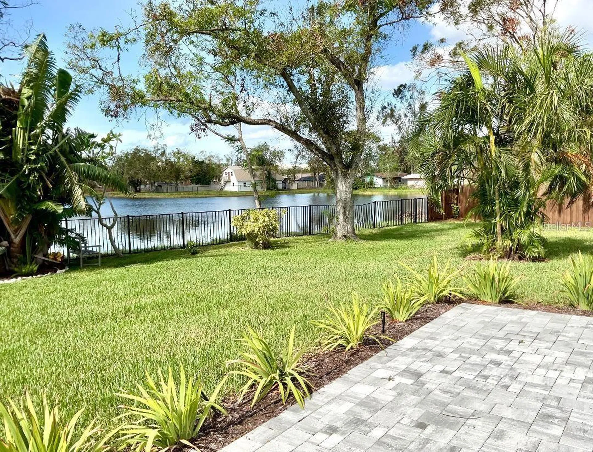 4230 Shady Oaks Court Sarasota FL 34233