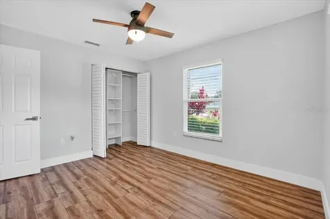 4230 Shady Oaks Court Sarasota FL 34233