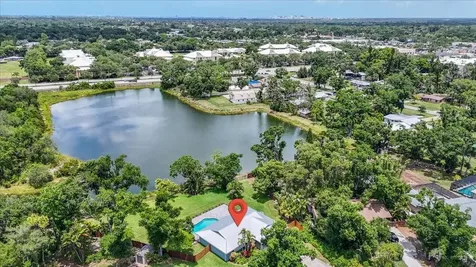 4230 Shady Oaks Court Sarasota FL 34233