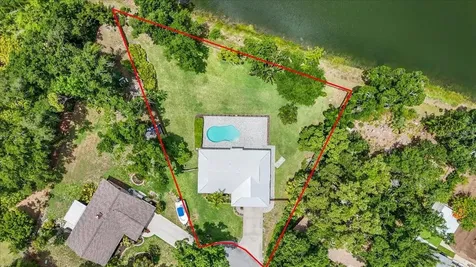 4230 Shady Oaks Court Sarasota FL 34233