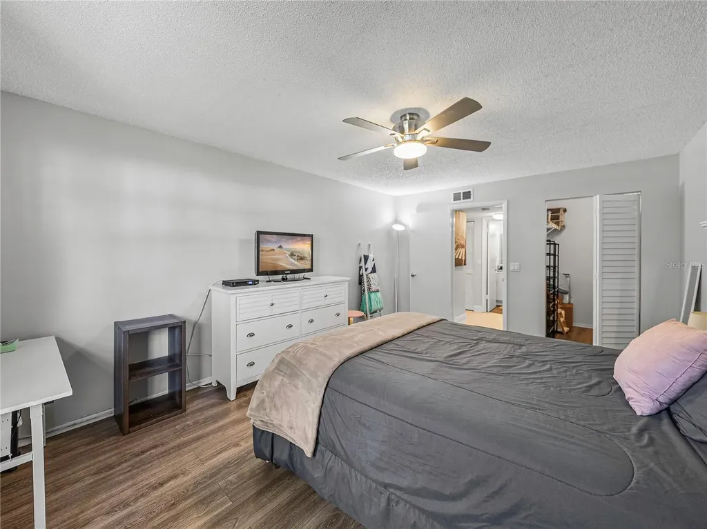 9700 Starkey Road Seminole FL 33777
