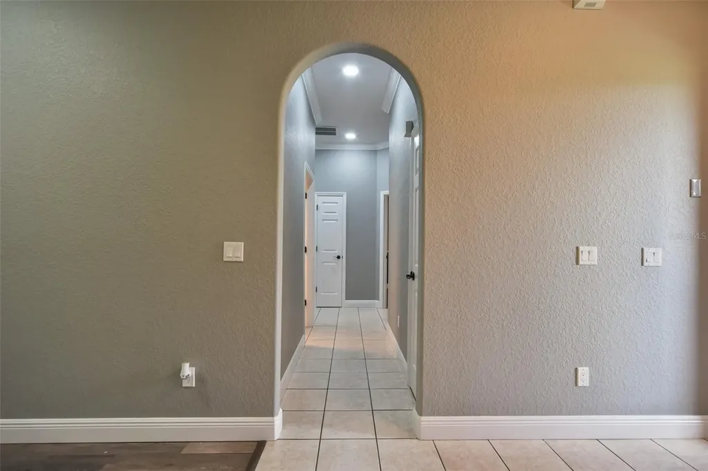 1970 Blackfoot Trail St Cloud FL 34771